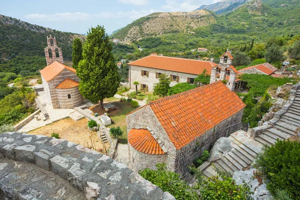 El monasterio de Gradishte. Siglo XIV d.C. Montenegro — Foto de Stock