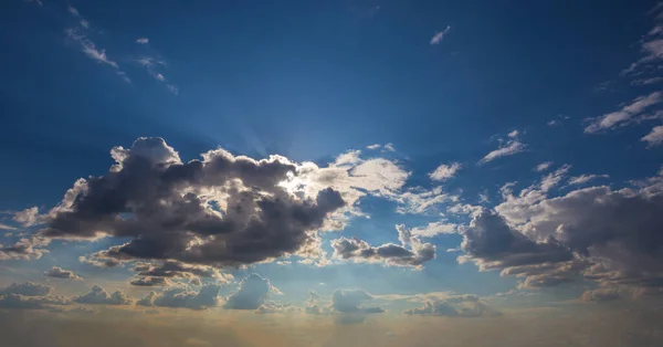 Sfondo Del Cielo Con Nuvole — Foto Stock