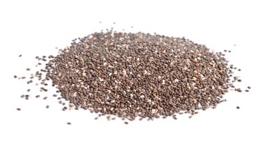Beyaz arka plan üzerinde izole chia tohum portre.
