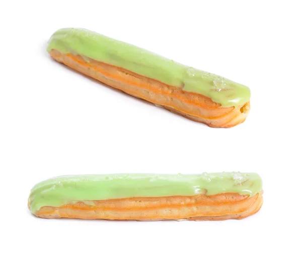 Minze eclair, auch bekannt als süßes Baguette isoliert auf weißem Hintergrund — Stockfoto