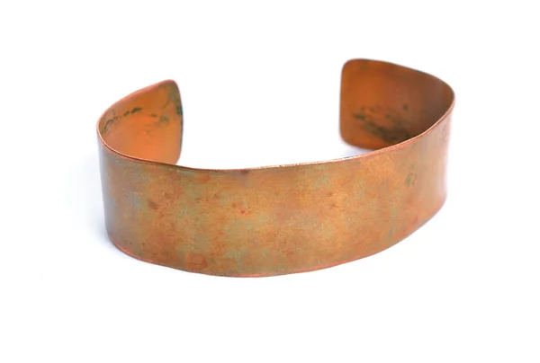 Simple vintage copper bracelet. Isolated on white background — Stock Photo, Image