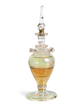 Antika parfüm şişesi. Beyaz arkaplanda izole.