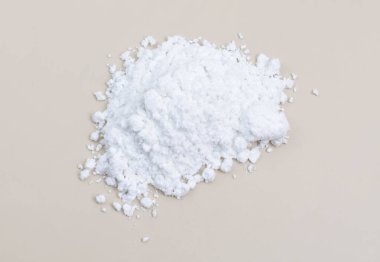 L-Tyrosine veya tyrosine sembolü Tyr veya Y veya 4 hidroksifenilalanin standart amino asitlerden biridir..