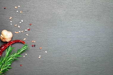 Eski masadaki türler