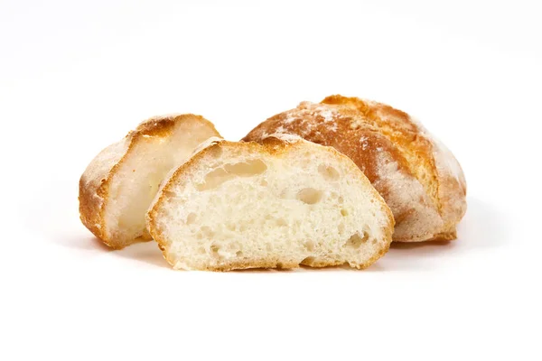Freshly Sliced Baked Bread Exposition White Background — Stock Photo, Image