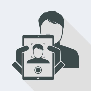 Tablet adam bir fotoğraf çekmek