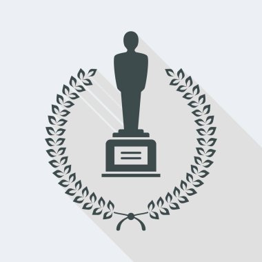 Defne ile ödül kazanan heykelcik