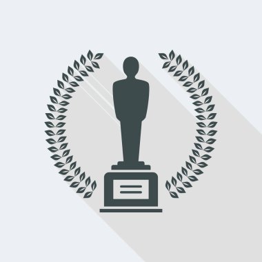 Defne ile ödül kazanan heykelcik