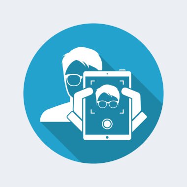 Tablet adam bir fotoğraf çekmek