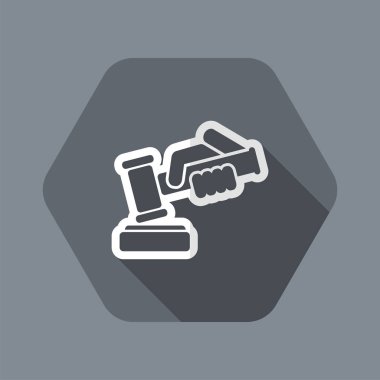 çekiç yargıç simgesi