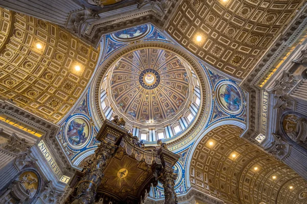 Basílica São Pedro Estado Vaticano Roma Interior Com Detalhes Decorações — Fotografia de Stock