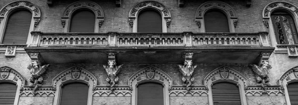 Corso Francia Casa Dei Draghi Palazzo Della Vittoria Von Gottardo — 图库照片