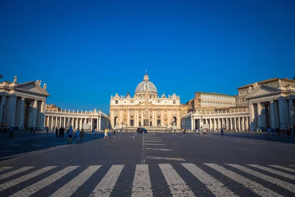 Saint Peter Cathedral Vatican Famous Cupola Early Morning Daylight Still — Stock Photo, Image