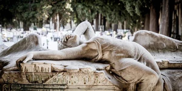 Genoa Itália Junho 2020 Estátua Antiga Anjo 1910 Mármore Cemitério — Fotografia de Stock