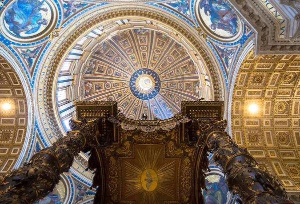 Rome Vatican State Augusti 2018 Inredning Sankt Peterskyrkan Med Kupoldetaljer — Stockfoto