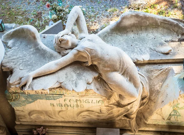 Genoa Talya Haziran 2020 Hıristiyan Katolik Mezarlığındaki Antik Melek Heykeli — Stok fotoğraf