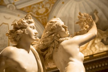 ROME, ITALY - 24 AĞUSTOS 2018: Dev Lorenzo Bernini başyapıtı, Apollo e Dafne, 1625 tarihli