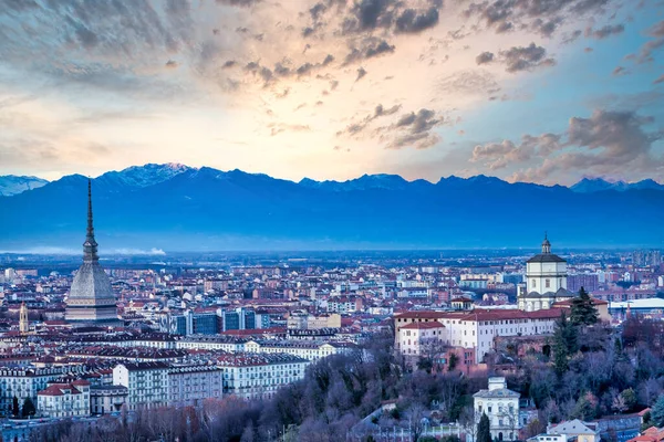 Turin Itália Circa Agosto 2020 Vista Panorâmica Com Horizonte Pôr — Fotografia de Stock