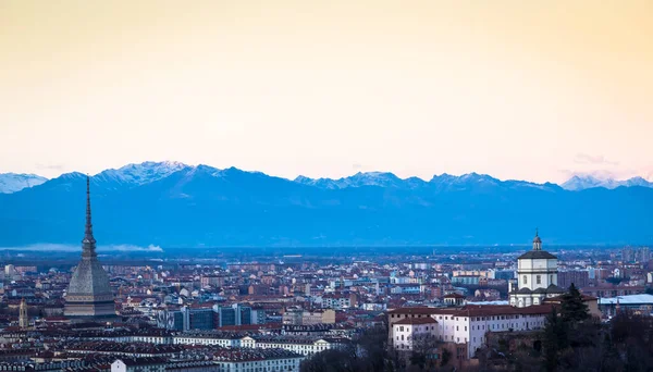 Turin Itália Circa Agosto 2020 Vista Panorâmica Com Horizonte Pôr — Fotografia de Stock