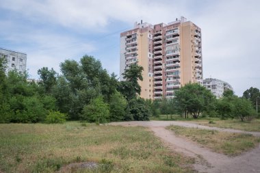 Kentsel mimari. Şehir bina evde paneli