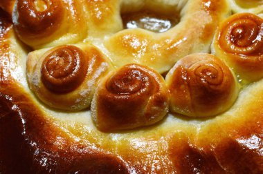 pasta fırından yeni çıkmış hamur süslüyor top kek, ekmek taze hamur işleri güzel Güllü