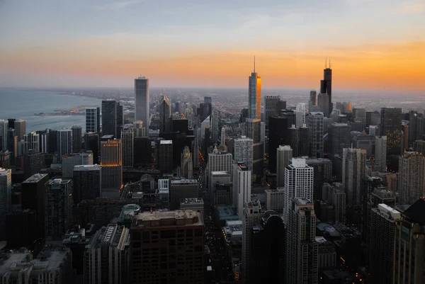 Flygfoto Över Centrala Chicago Skymningen Ser Söderut — Stockfoto