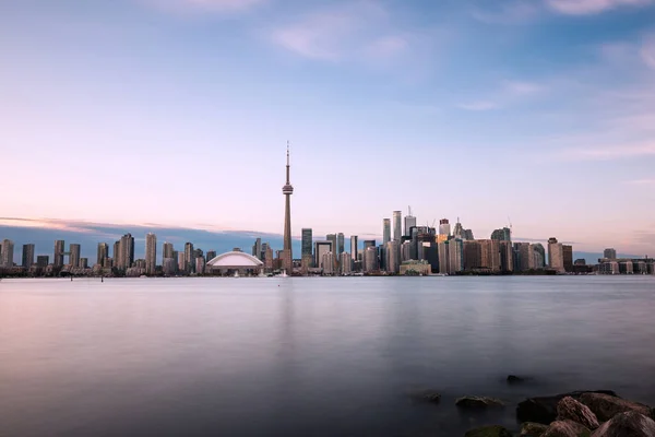 Skyline Toronto Con Lago Ontario Primo Piano Visto Center Island — Foto Stock