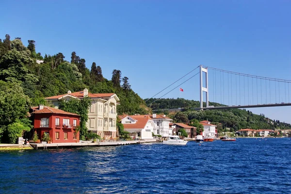 Residências Waterside Kanlica Bósforo Istambul — Fotografia de Stock