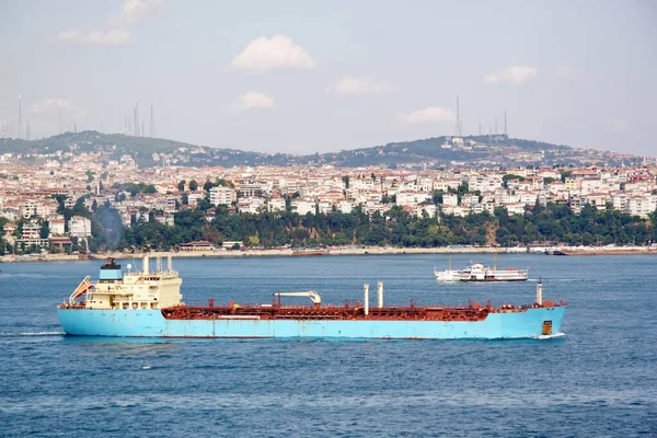 Modrá Ropná Tanker Loď — Stock fotografie