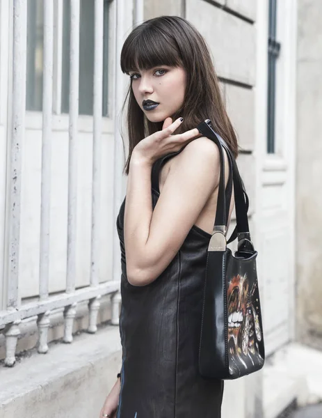 Street Fashion Konceptet Porträtt Elegant Ung Och Vacker Tonåring Flicka — Stockfoto