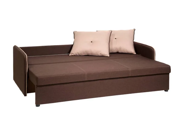 茶色のソファは白い背景に孤立した2つの枕で展開 — ストック写真