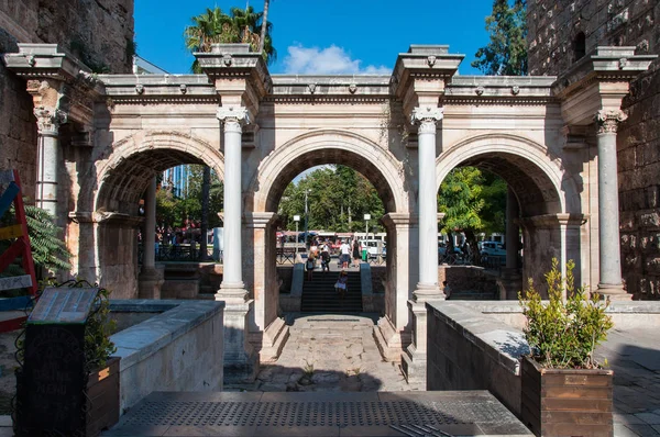 Antalya 'daki Adrian Gate