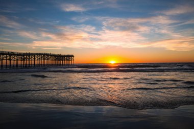 pasifik sahilinde san diego iskelesi