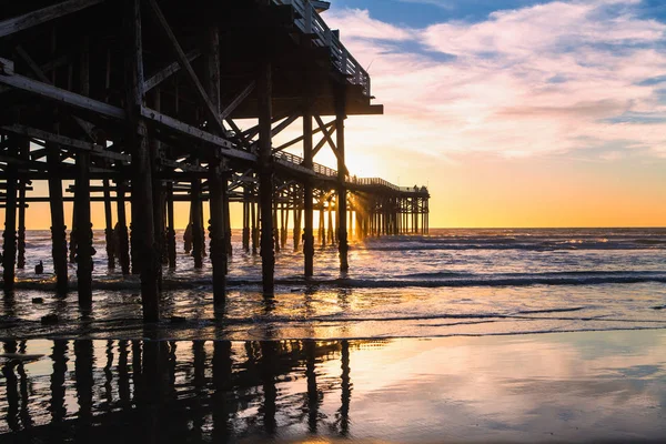 San Diego Pier na praia do Pacífico — Fotografia de Stock