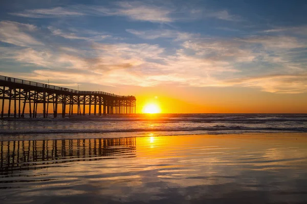 pasifik sahilinde san diego iskelesi