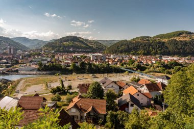 Bijelo Polje 'nin Kuzey Karadağ' daki Lim nehri panoraması, Towm Citi belediyesi