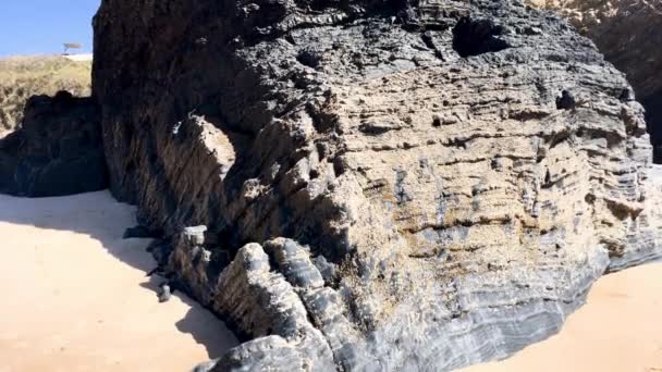 Strand Met Rotsen Almograve Alentejo Portugal — Stockvideo