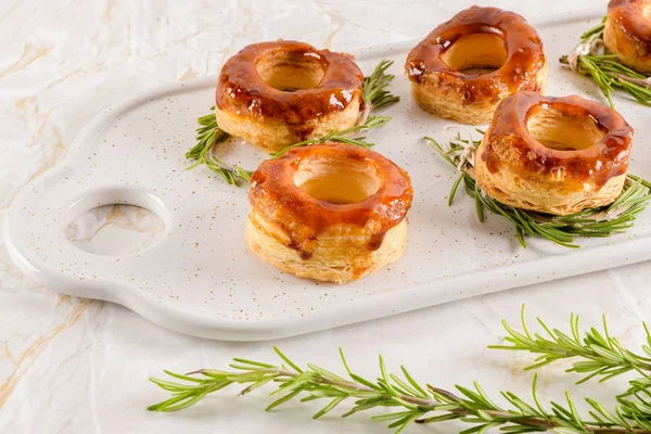 Typical Portuguese Pastry Glorias Tender Puff Pastry Topped Handmade Caramel — Stock Photo, Image