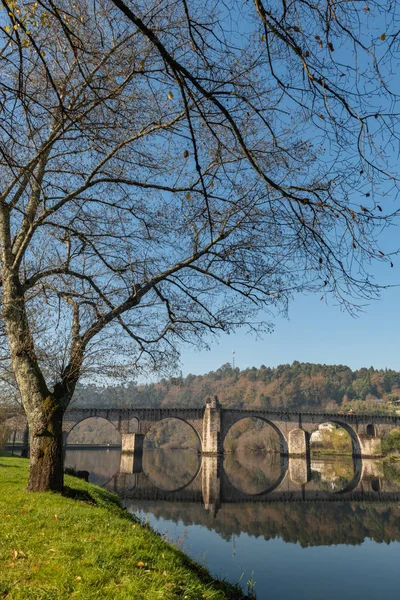 Puente Ponte Barca Antiguo Pueblo Portugués Sobre Río Minho Norte —  Fotos de Stock