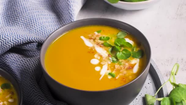 Healthy Pumpkin Soup Cream Organic Pumpkin Seeds — Stock Video