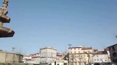 Braga, Portekiz - Şubat 2019 yaklaşık: ountain, Campo das Hortas. Braga kentsel cityscape, Portekiz en eski şehirlerinden biri olan.