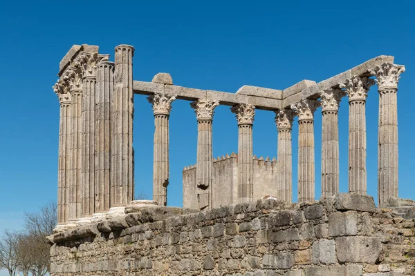 Römischer Tempel von Evora — Stockfoto