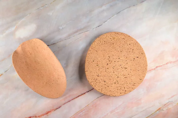 Two cork plates on a gray marble background — Stock Photo, Image