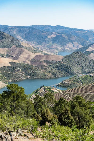 Point de vue de Vargelas paysage environnant — Photo