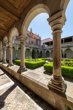 Lamego Katedrali Manastırı