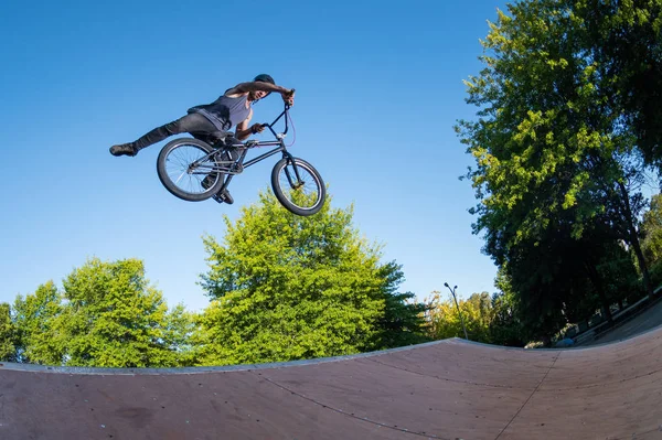 BMX Bike Stunt — Stock Photo, Image