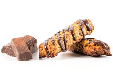 Fıstık ve çikolata ile Tahıl barlar