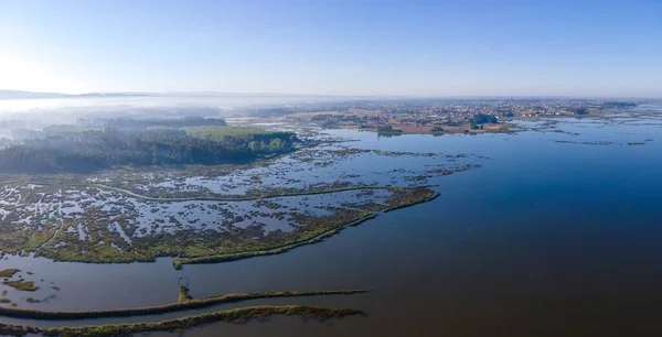 มมองทางอากาศของ Puxadouro ใกล Avenueiro Lagoon Ovar Aveiro โปรต เกส — ภาพถ่ายสต็อก