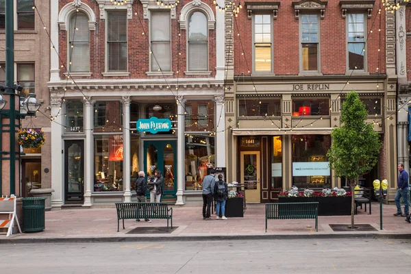 Denver Colorado Mei 2018 Street Scene Langs Historische Larimer Plein — Stockfoto