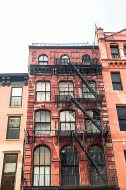  Satır vintage New York'taki apartman cephe